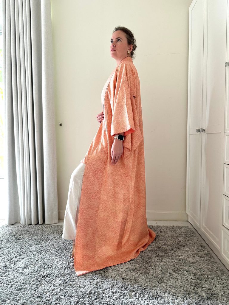 Silk Vintage Kimono Винтажное кимоно из шелка в персиковом цвете