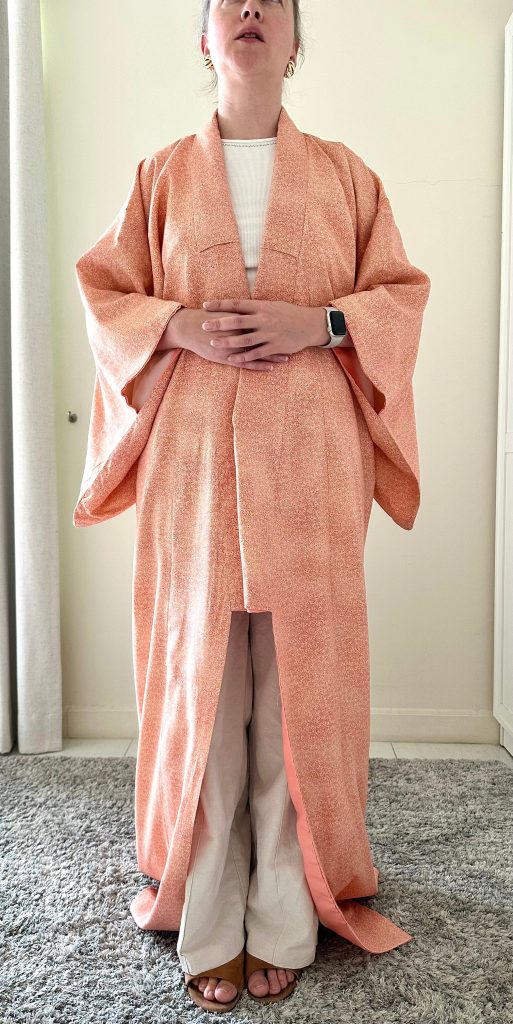 Silk Vintage Kimono Винтажное кимоно из шелка в персиковом цвете